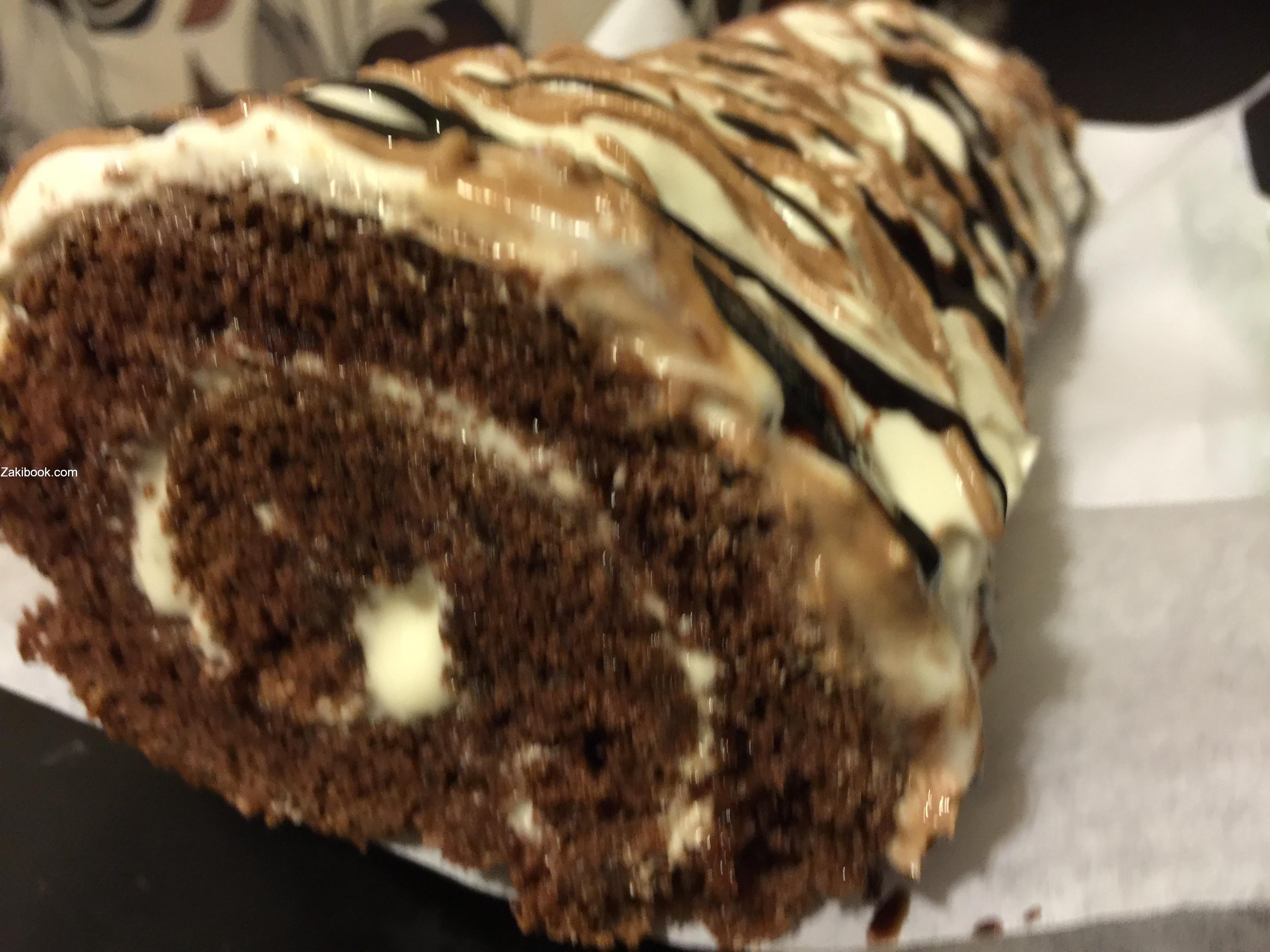 سويسرول الشوكولاته بالكريمه