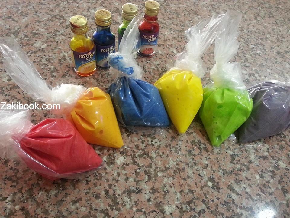 طريقة عمل سويسرول الرينبو بالصور