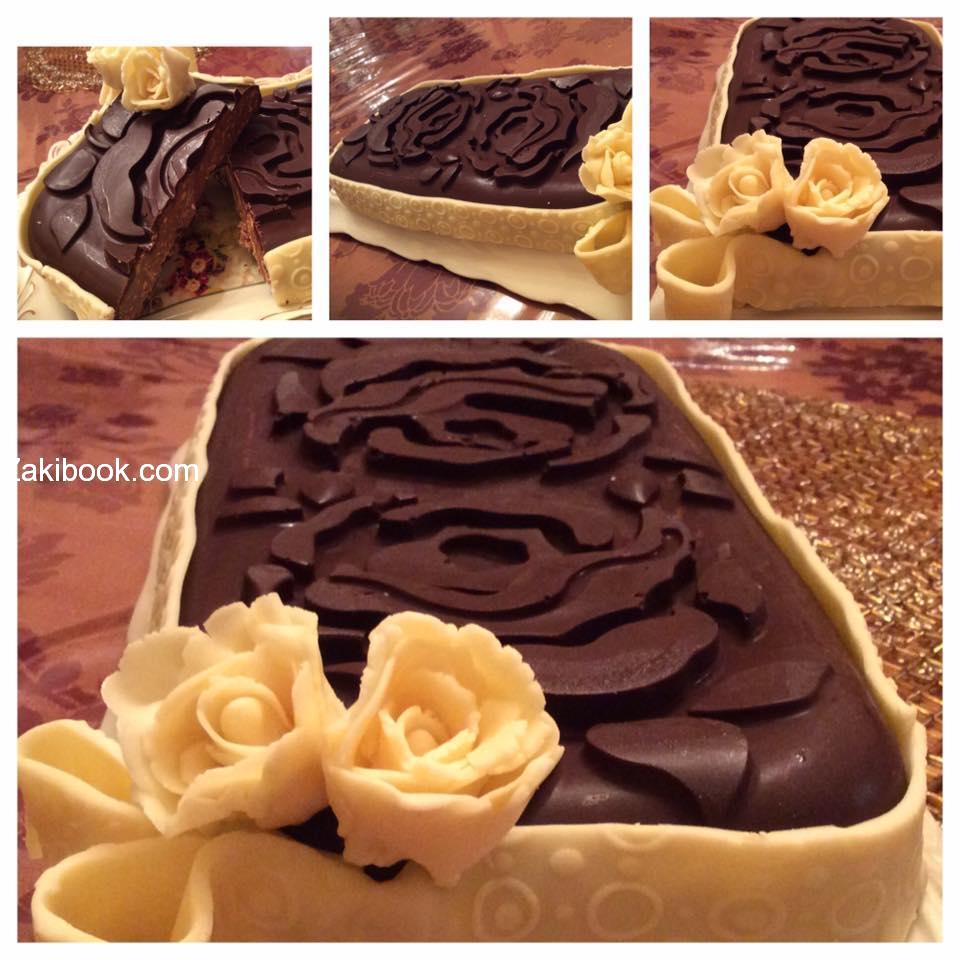 كيك السنيكرز السهل والسريع