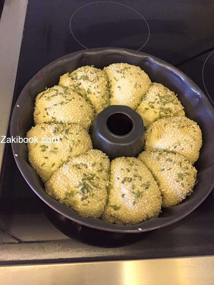 طريقة عمل خبز السميت التركي بالتفصيل