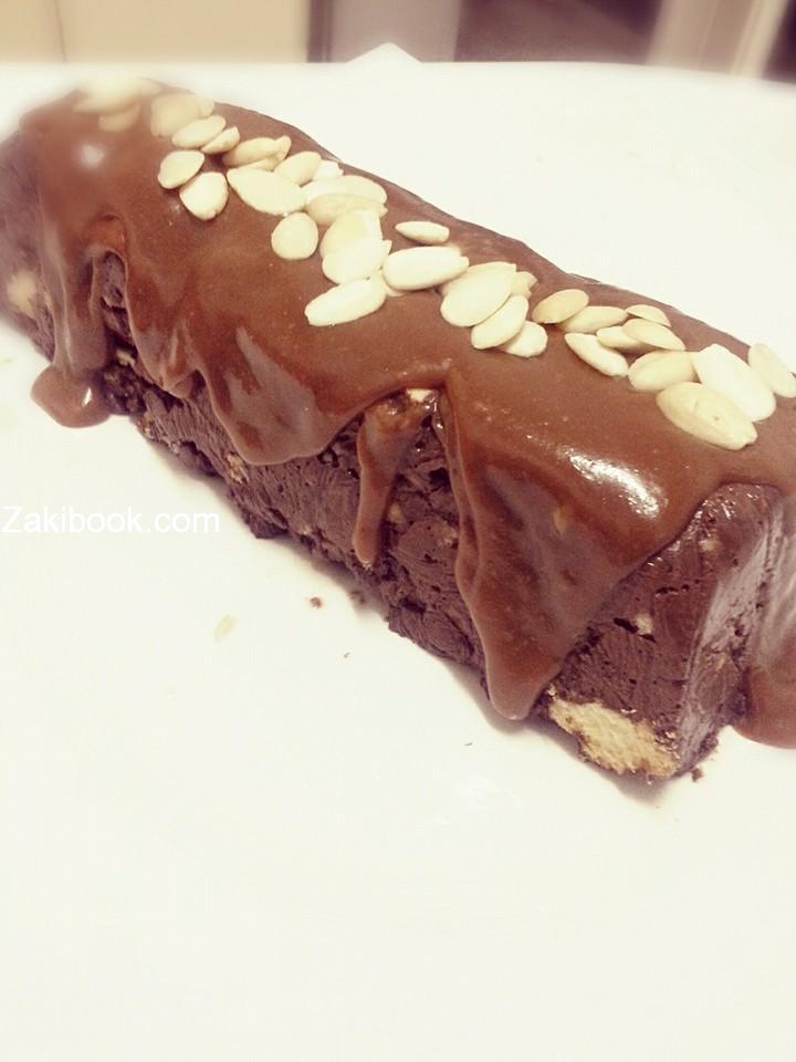 طريقة عمل الليزي كيك المكسوة بالتوفي والمكسرات