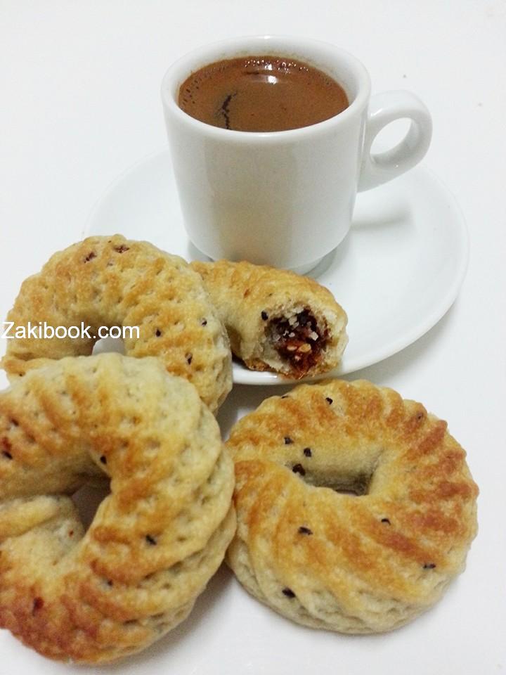 أساور الكعك البلدي بالطحين