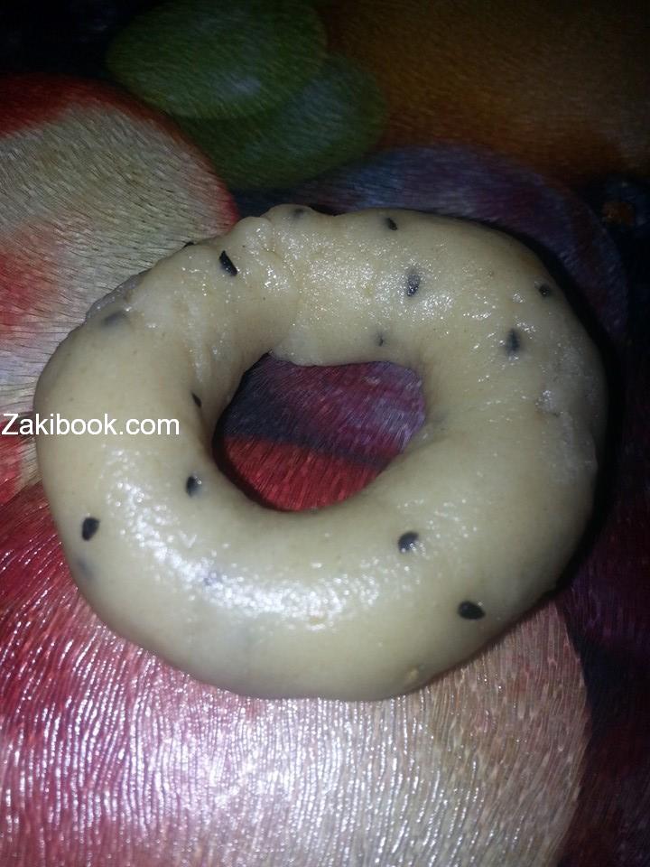 أساور الكعك البلدي بالطحين