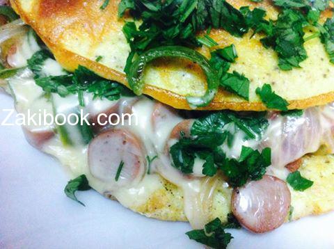 عجة بيض بالنقانق