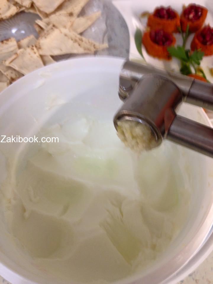 ثريد باللبن على الطريقة الحلبية بالخطوات المصورة