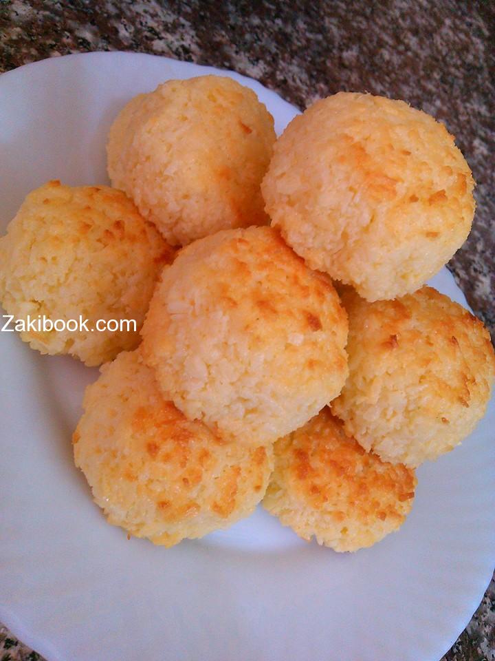 اقراص جوز الهند مقرمشة من برا وطرية من جوا