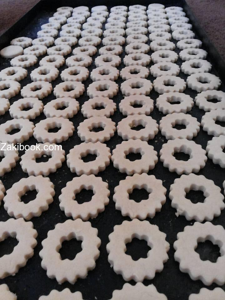 بسكويت بحشو الكراميل