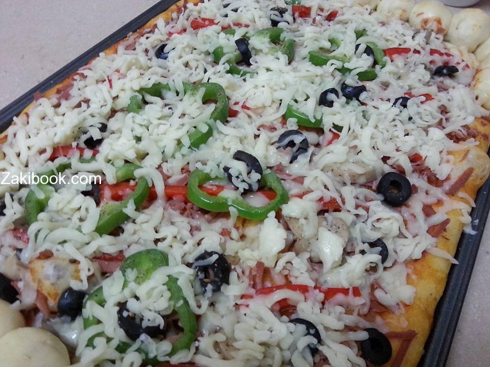 طريقة عجينة البيتزا السحرية الهشة