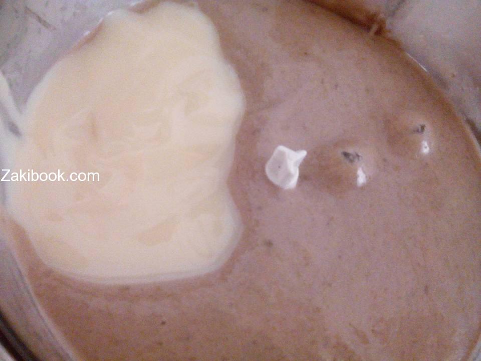 قوالب الشكولاتة المحشية ببودنج الموز