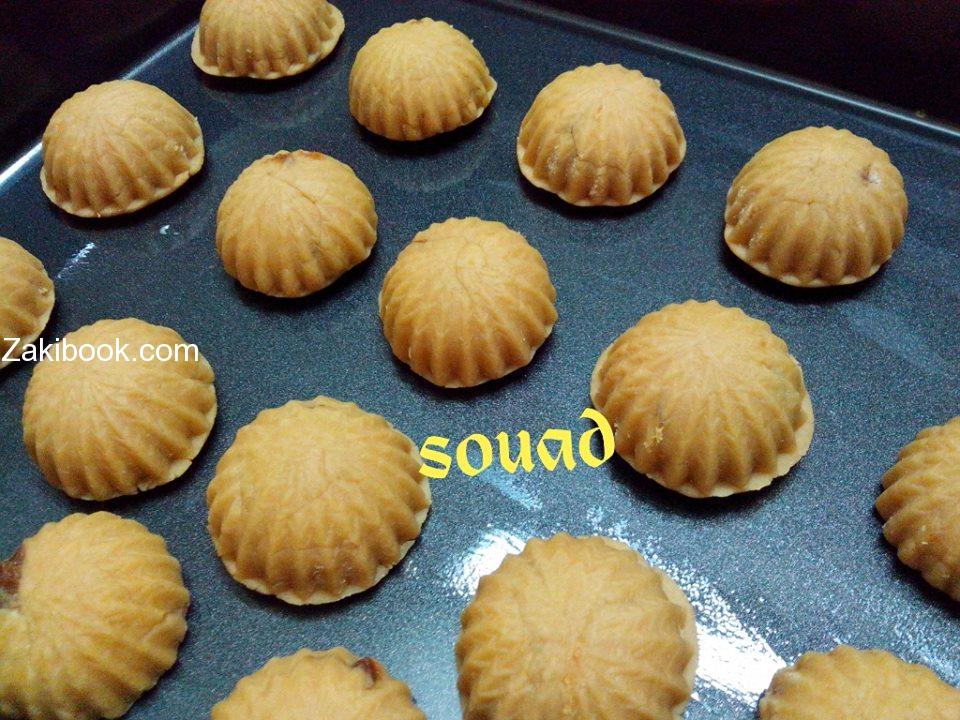 معمول البسكويت بالتمر هش وخفيف