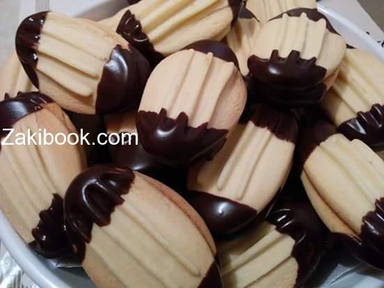 بيتيفور الشكولاتة هش وبذوب بالتم وسهل التحضير