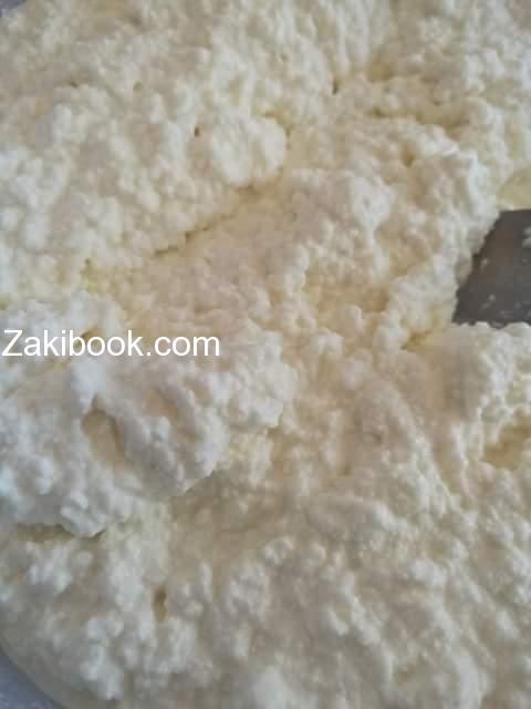 طريقة صنع القشطة في البيت لكافة أنواع الحلويات