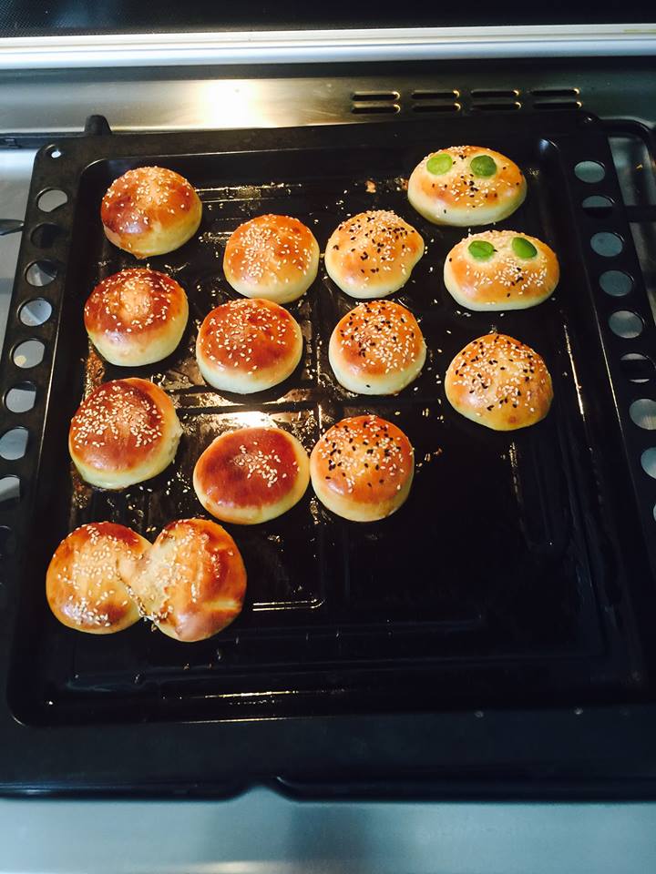 فطائر العشر دقايق راح يكيفوا ولادكم عليها 