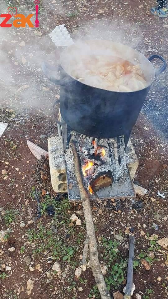 ملفوف على الحطب أنا قروية رأيكم بأكلنا