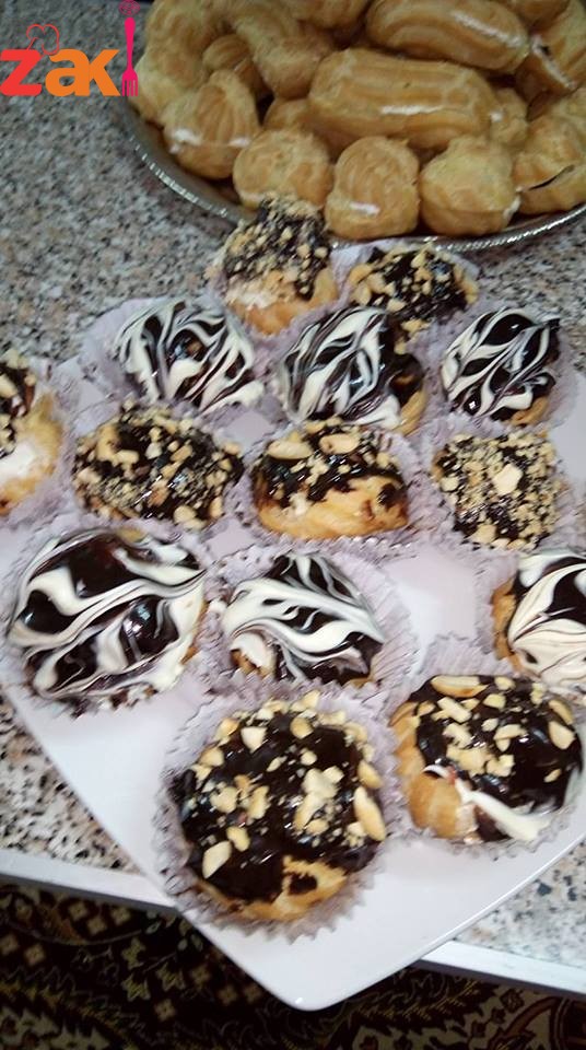 عجينة الشو أو الاكلير على أصولها كتير طيبة و طعمتها روووووعة