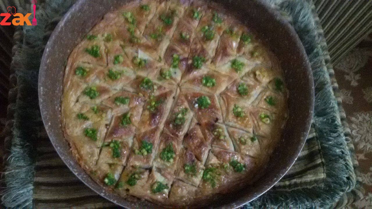 البقلاوة ولا اروع من هيك اطيب من الجاهزة بكتيييير