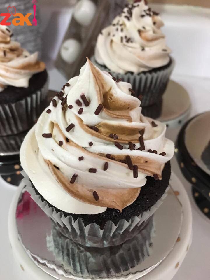 دينغ دونغ كب كيك الشوكولا Ding dong cupcakes طعم خرااااافي