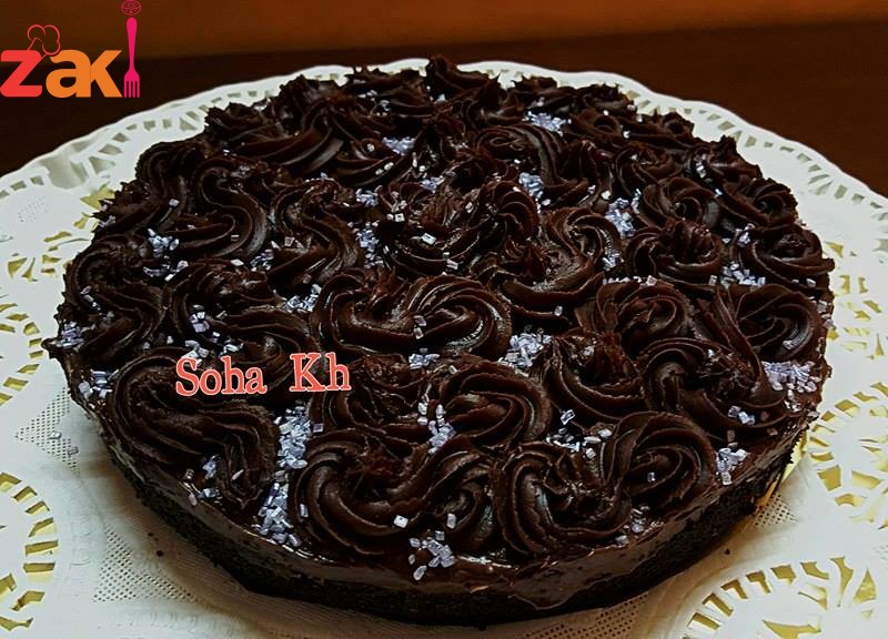 موس الشوكولا الداكنه طعم لا يوصف فخم جدا و بدي تشجيع كبير 