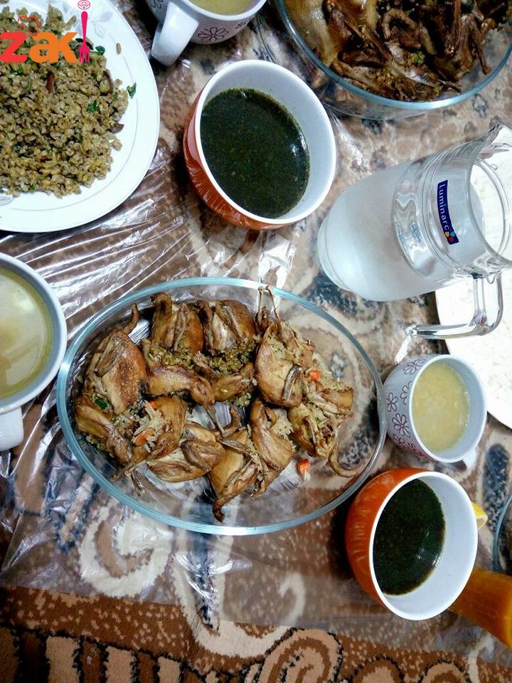 زغاليل وسمان محشيه بالفريكه والرز والمكسرات وارنب وشوربة فريكه وملوخيه شو رئيكم صبااااايا