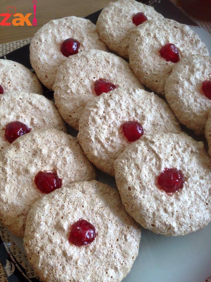 اقراص جوز الهند و لا اروع من هيك بدي تشجيع من كل صديقات زاكي