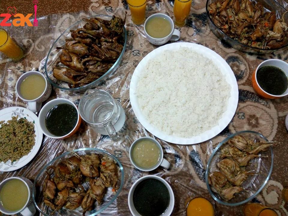 زغاليل وسمان محشيه بالفريكه والرز والمكسرات وارنب وشوربة فريكه وملوخيه شو رئيكم صبااااايا