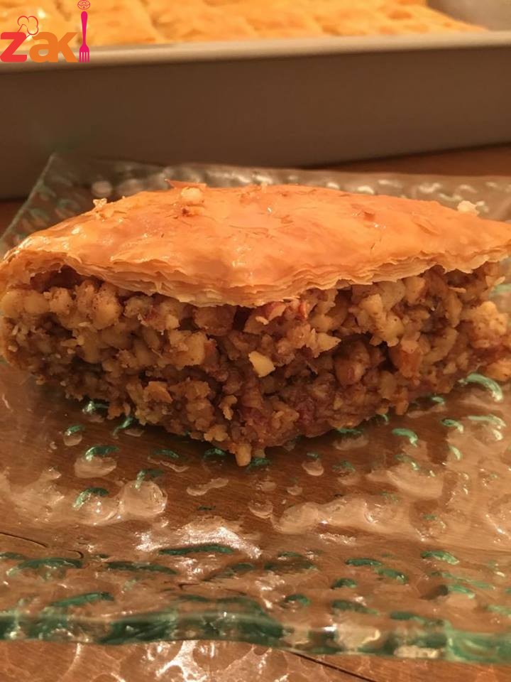 البقلاوة البيتية اول مرة بعملها ونالت إعجاب الكل 