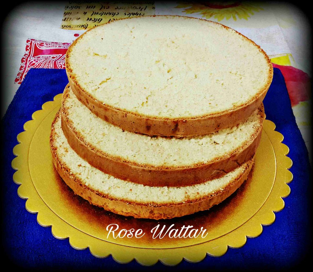 كيكتي الاسفنجيه فضيعه شكلا وطعما وبطريقه مضمونه 100/100جربوها