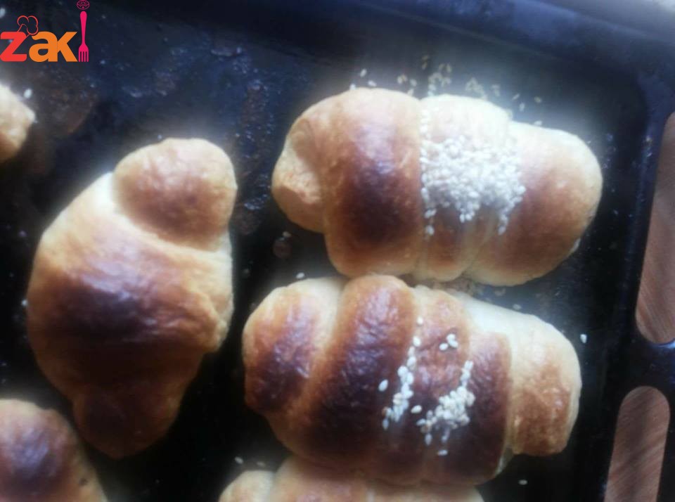 اليوم عنا وصفة من وصفات عالم المعجنات الفرنسية وهي الكرواسون 