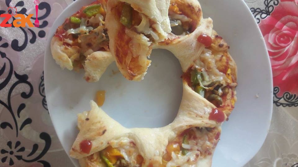 أسهل طريقة لعمل البيتزا الايطالية
