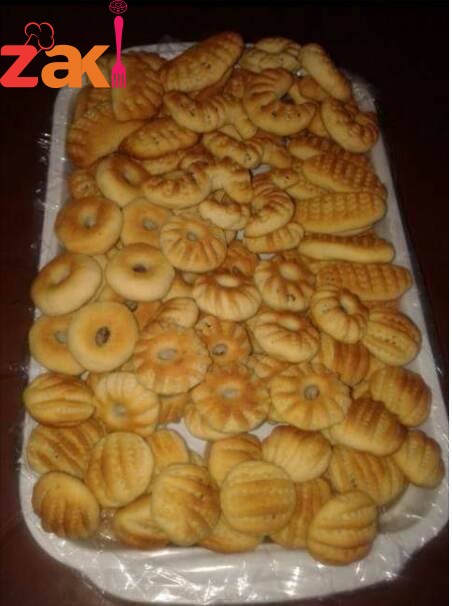 انجح و ازكى طريقة كعك بالسميد بحشوة التمر و الجوز و الفستق الحلبي 