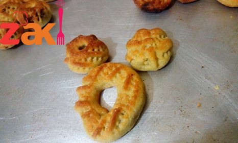 اطيب و اشهى كعك عيد بجنن و مضمووونة مية المية