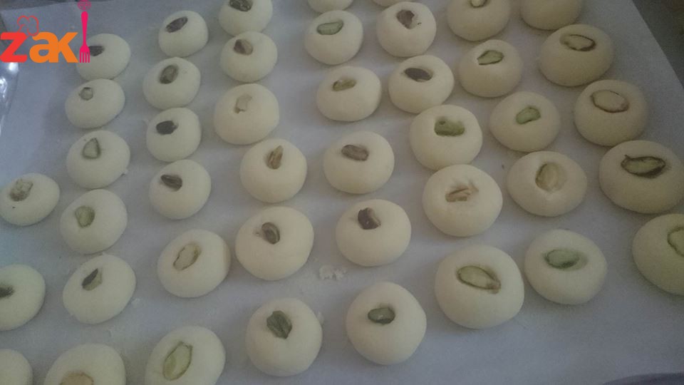 وصفة الغريبة كتير مزبوطة الوصفة وبمكونات بسيطة