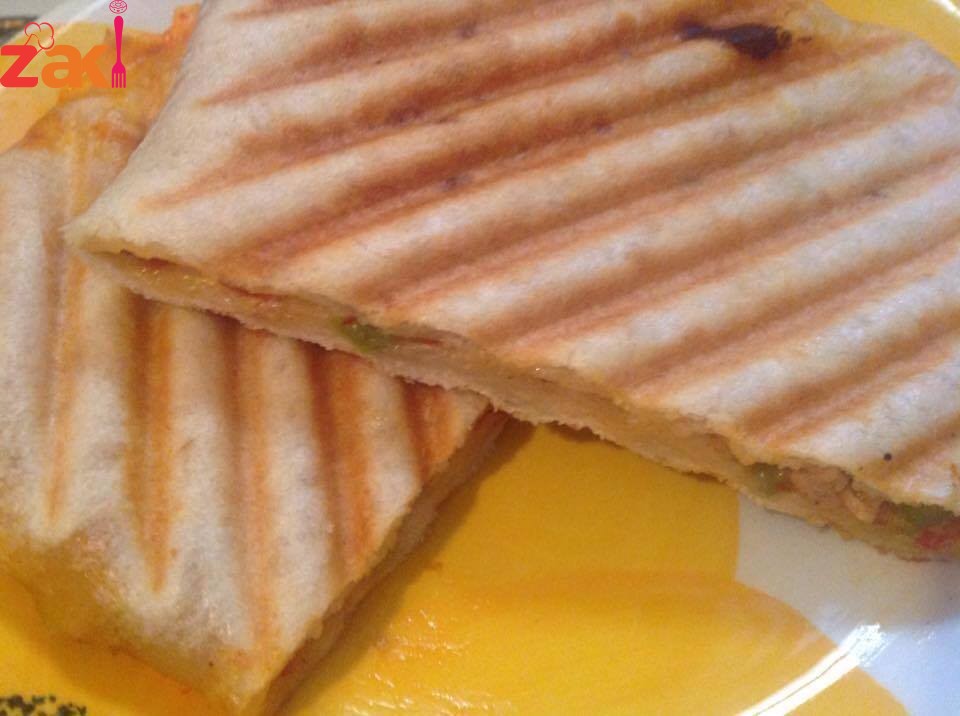 الفطيرة المطبقة في الماكنة و لا بالاحلاااام