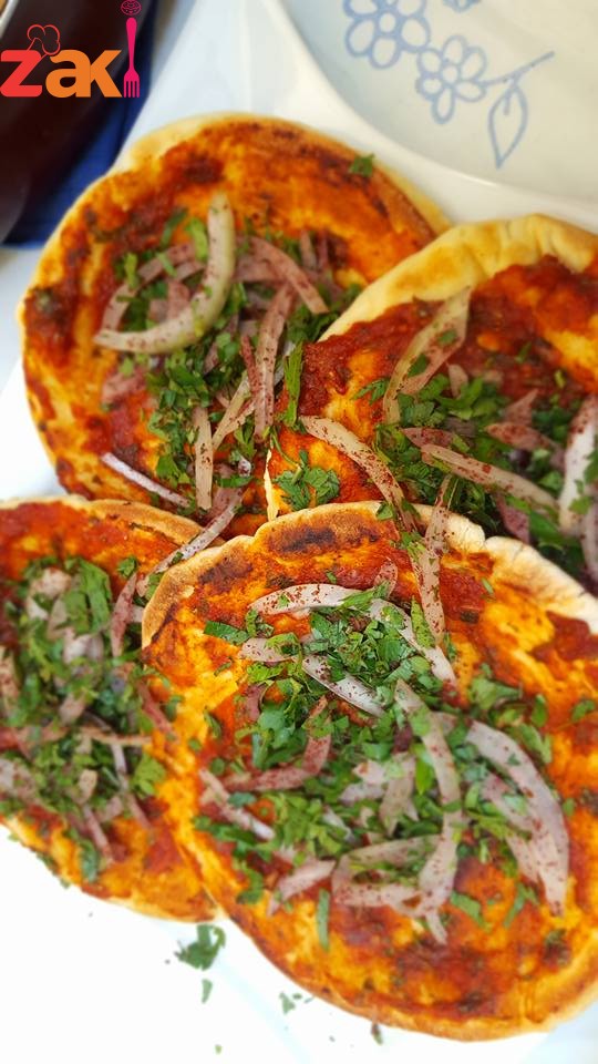 الدجاج بلخلطة التركية بدي تشجيع يا عسولات