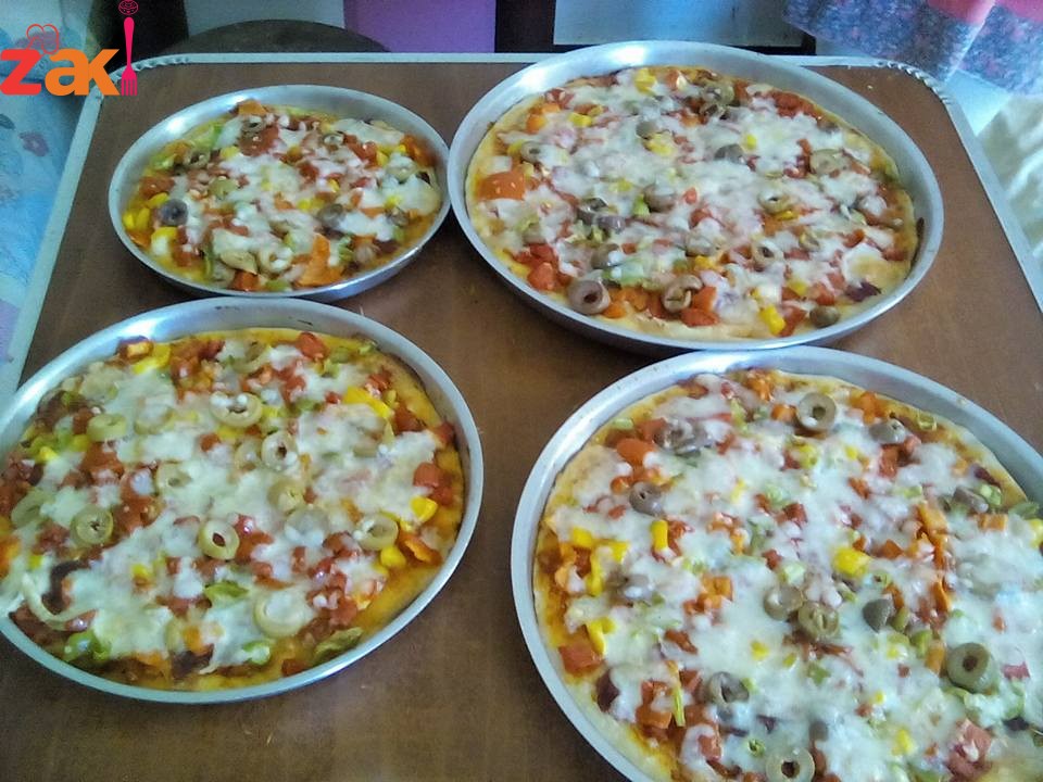 بيتزاا رووووووعه والطريقة شهية كثيييييرِِ