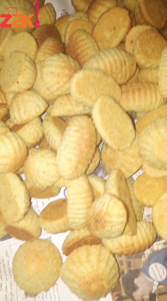 طريقة صنع معمول العيد بالسميد والطحين