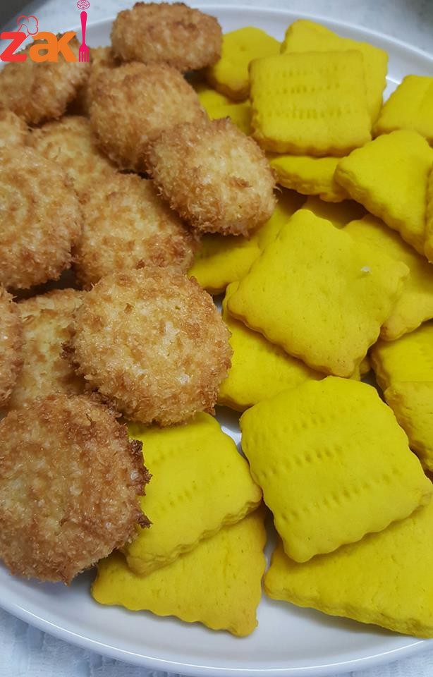 بسكويت الكاستر واقراص جوز الهند لو عجبك شجعني لو ما عجبك كمان شجعني بحبكم موت