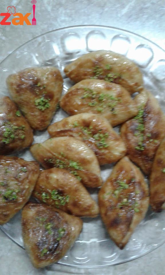 مبارح عملت شعيبيات بالبيت وطلعو روعة كتير طيبين بمقادير بسيطة وسهلة بنصحكن تجربوها وراح تحبوها كتير واكيد راح تدعولي