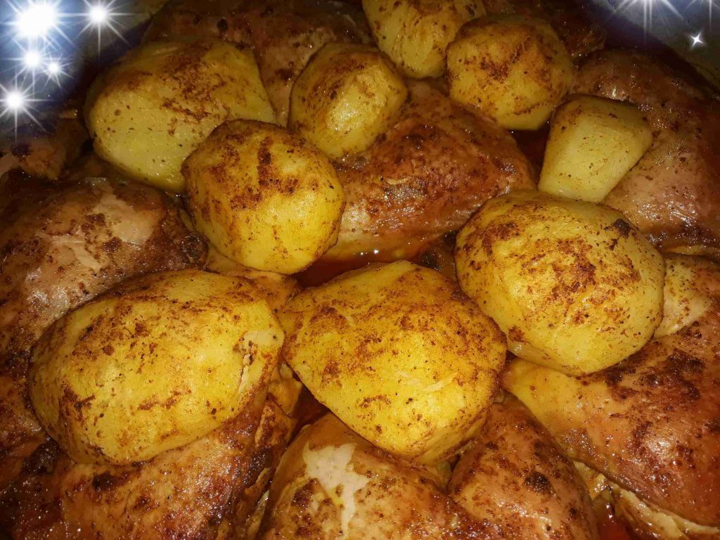 افخاد الدجاج مع البطاطا بالفرن 