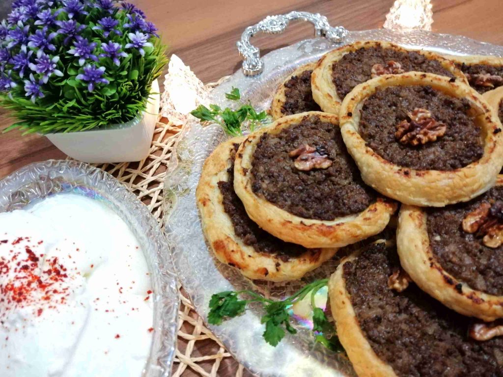 عش البلبل باللحم وصفة سورية بطعم مابينتسى من سلسلة "وصفات حول العالم" #14