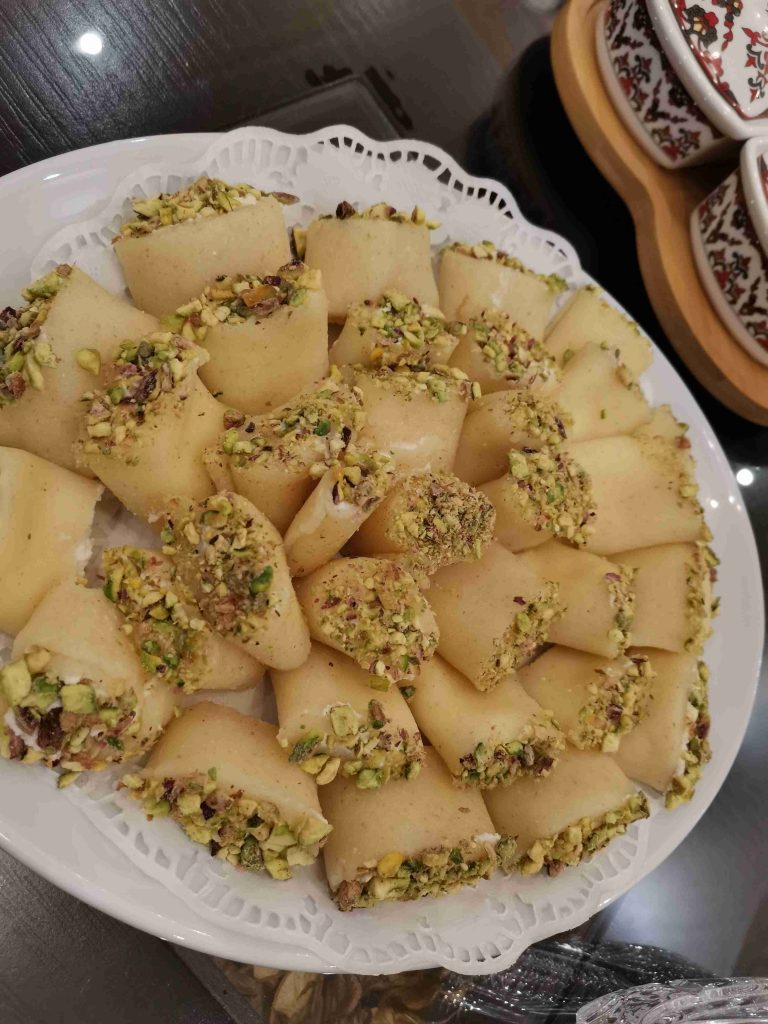 حلاوة الجبن 🌹🍃