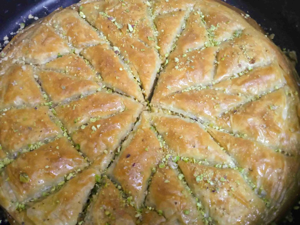 رقائق البقلاوة شغل ايدي محشية جوز ملكة تحضيرات رمضان