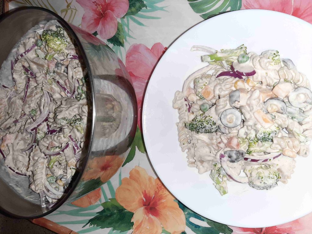 سلطة المكرونه 